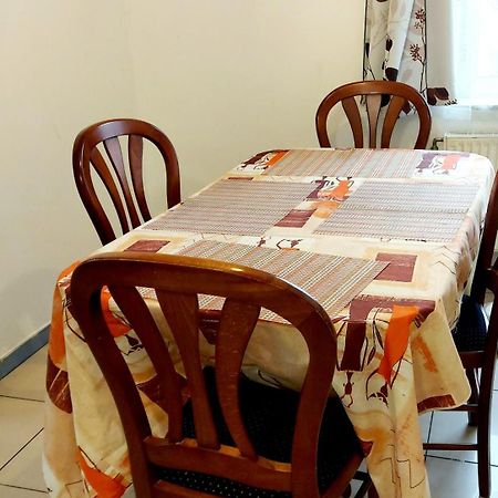 Belle Chambre Dans Un Quartier Calme 布鲁塞尔 外观 照片