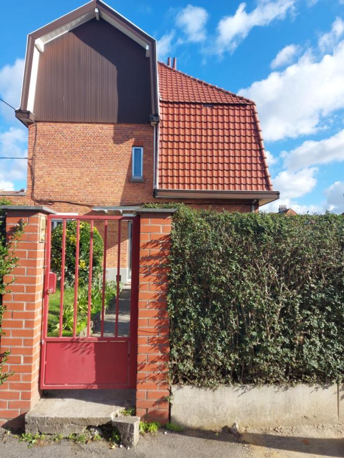 Belle Chambre Dans Un Quartier Calme 布鲁塞尔 外观 照片